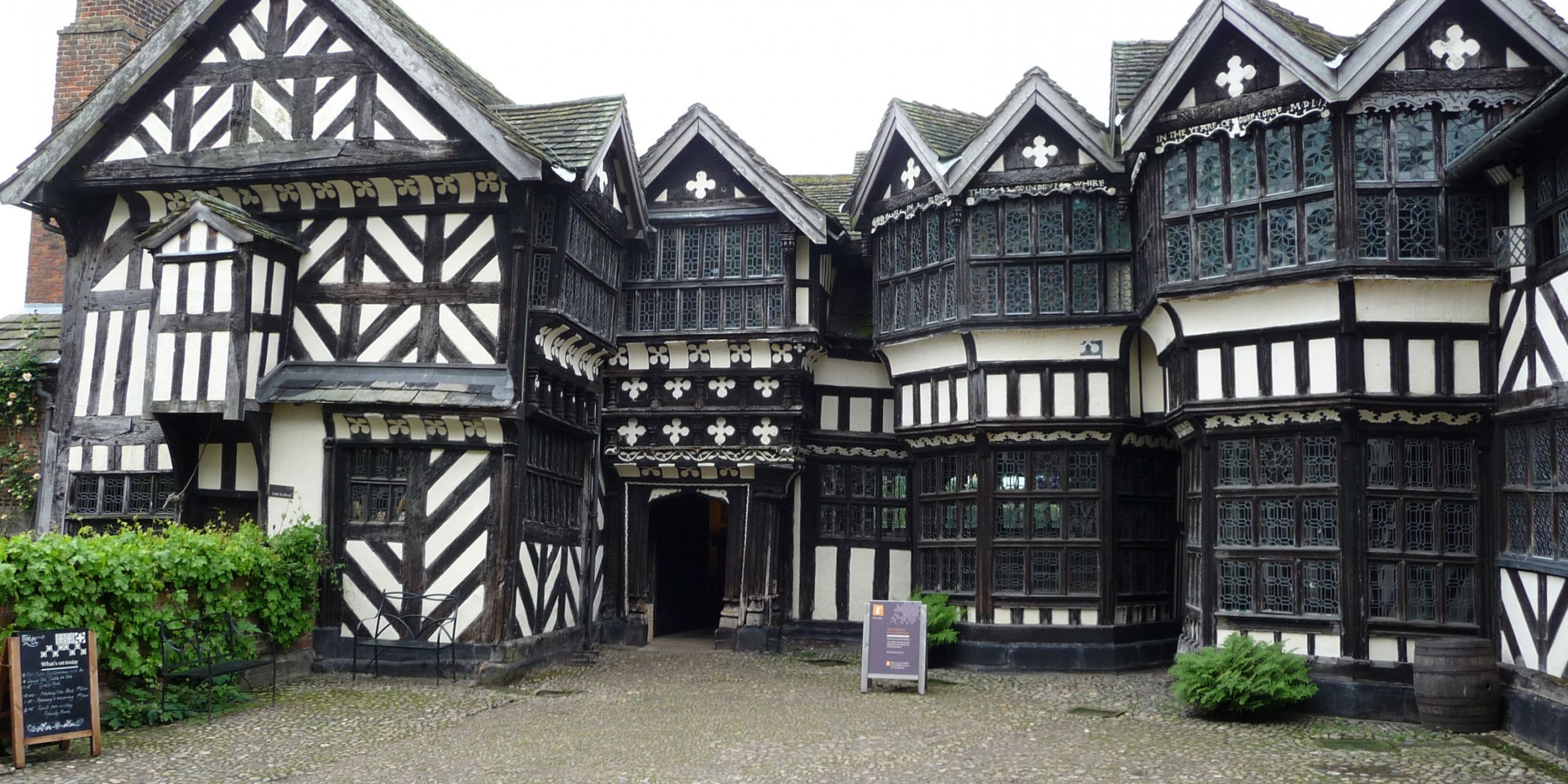 Project | Little Moreton Hall